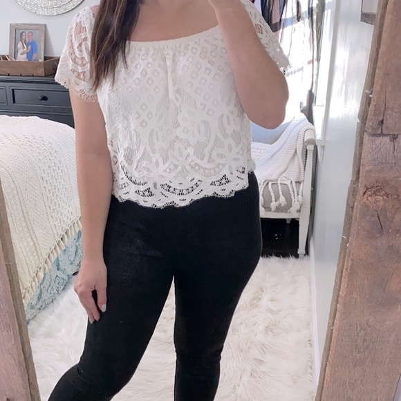 Express size medium white lace crop top - Picture 1 of 7